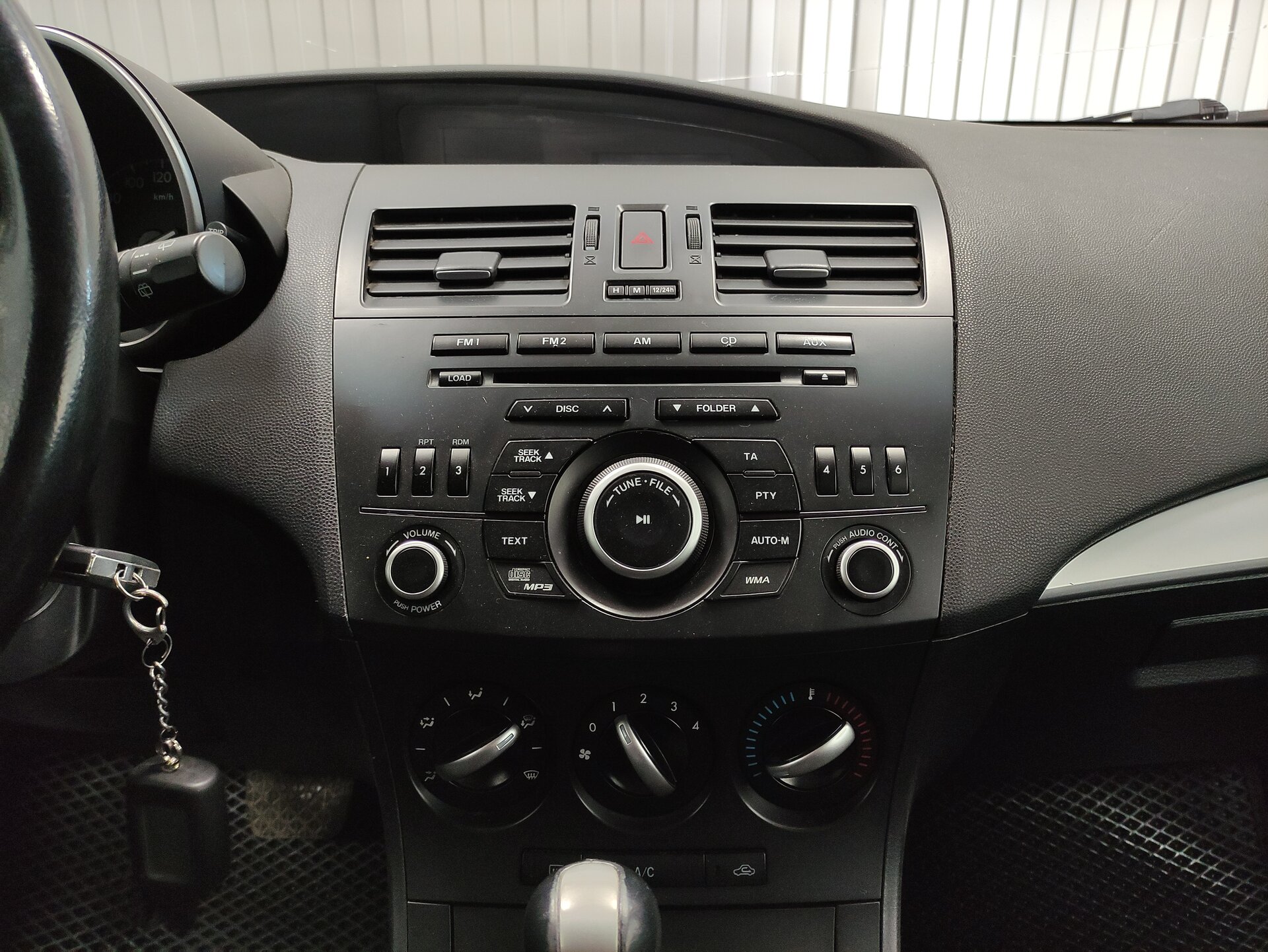 Mazda 3, II (BL) Рестайлинг 2012