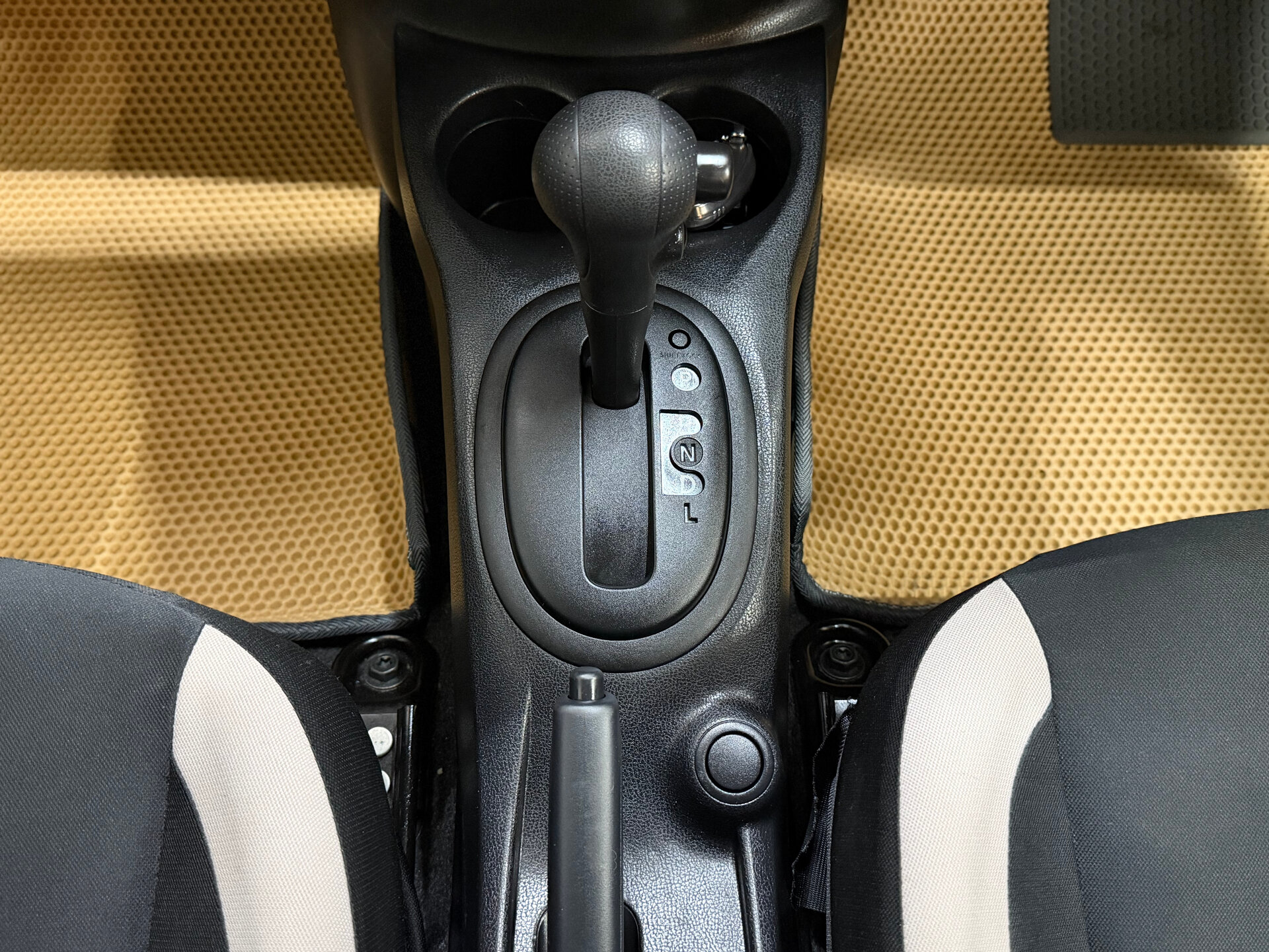 Nissan Note, III 2020