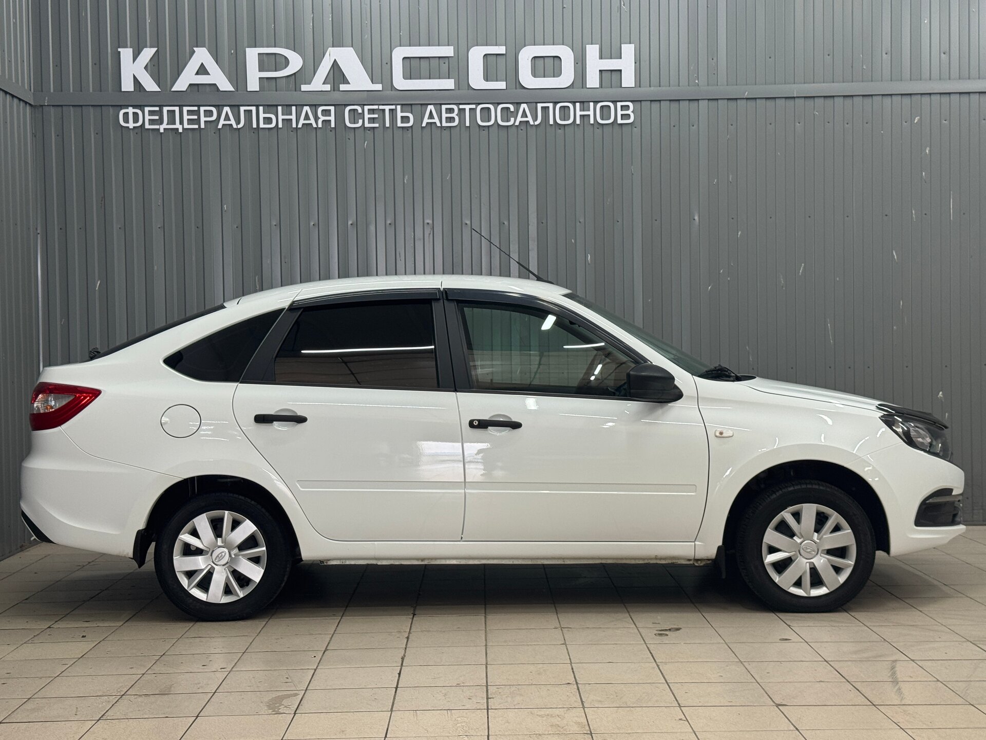 Lada (ВАЗ) Granta, I Рестайлинг 2019 Lada (ВАЗ) Granta, I Рестайлинг 2019