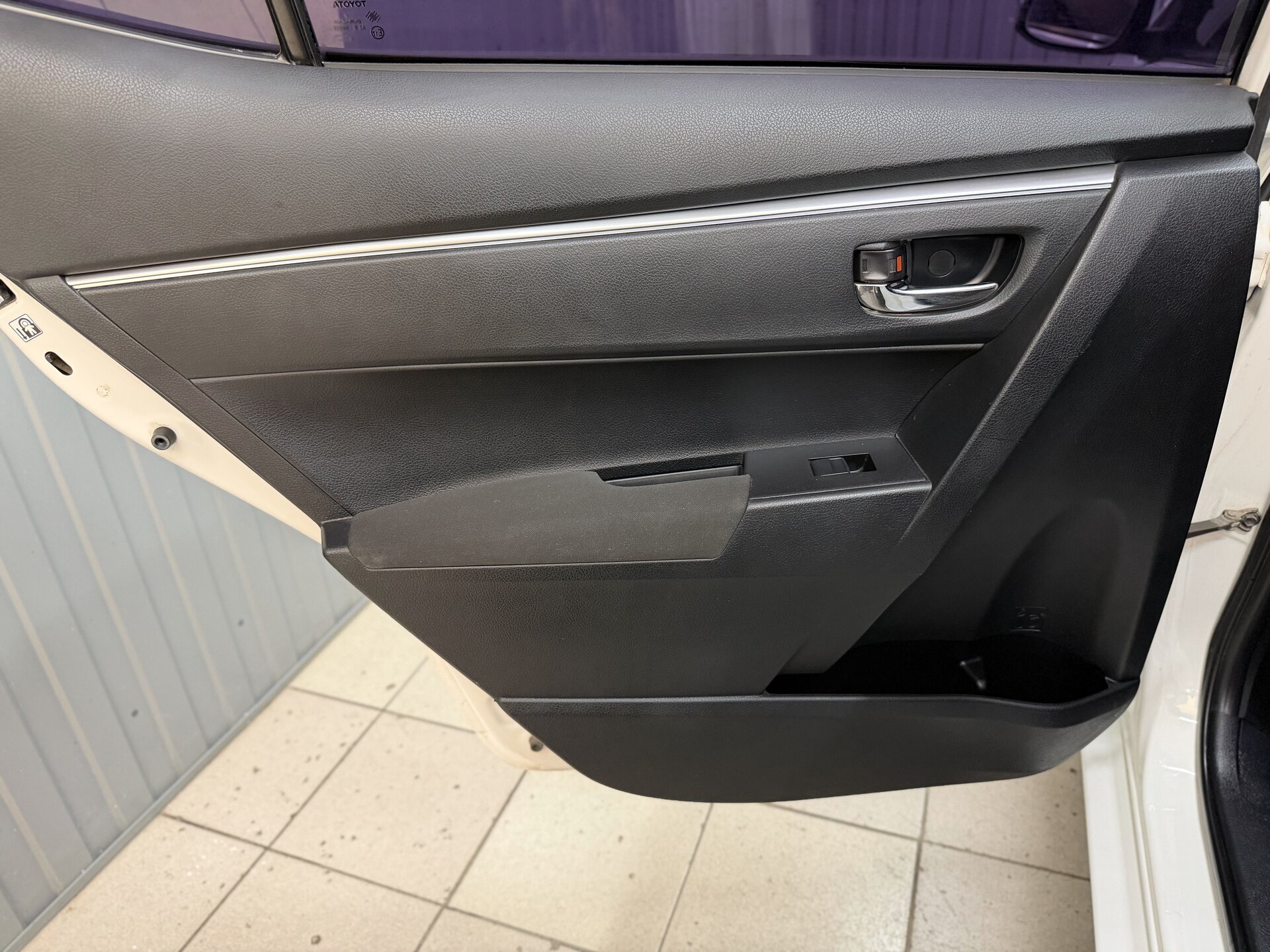 Toyota Corolla, XI (E160, E170, E180) 2013 Toyota Corolla, XI (E160, E170, E180) 2013