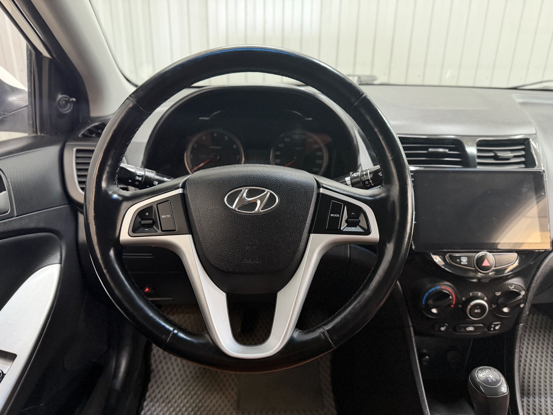 Hyundai Solaris, I Рестайлинг 2016