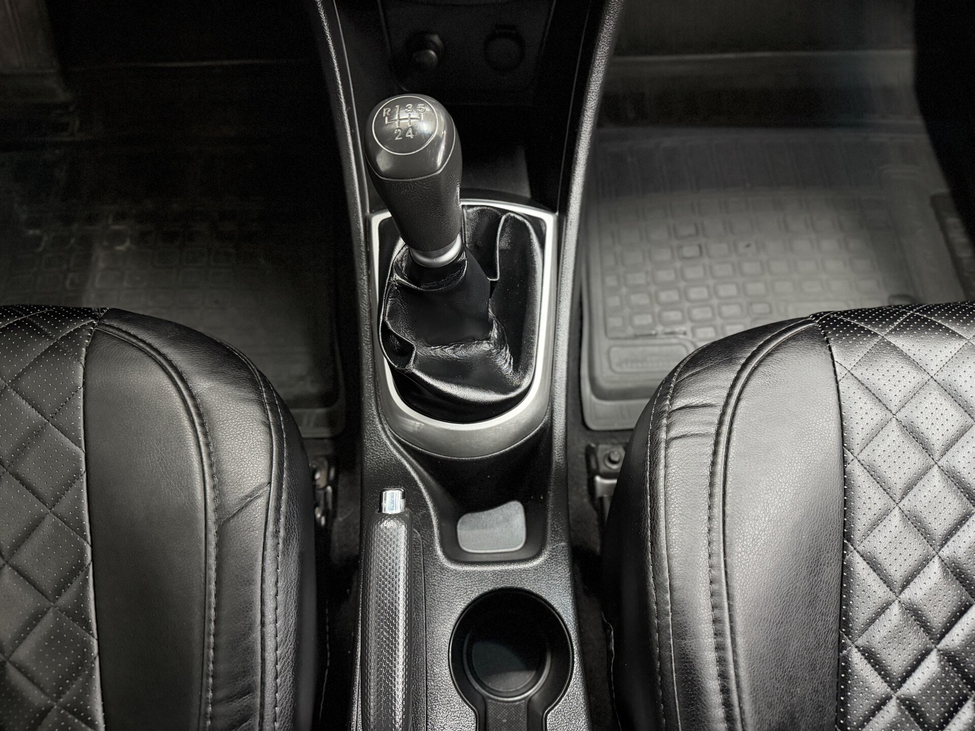 Hyundai Solaris, I 2014