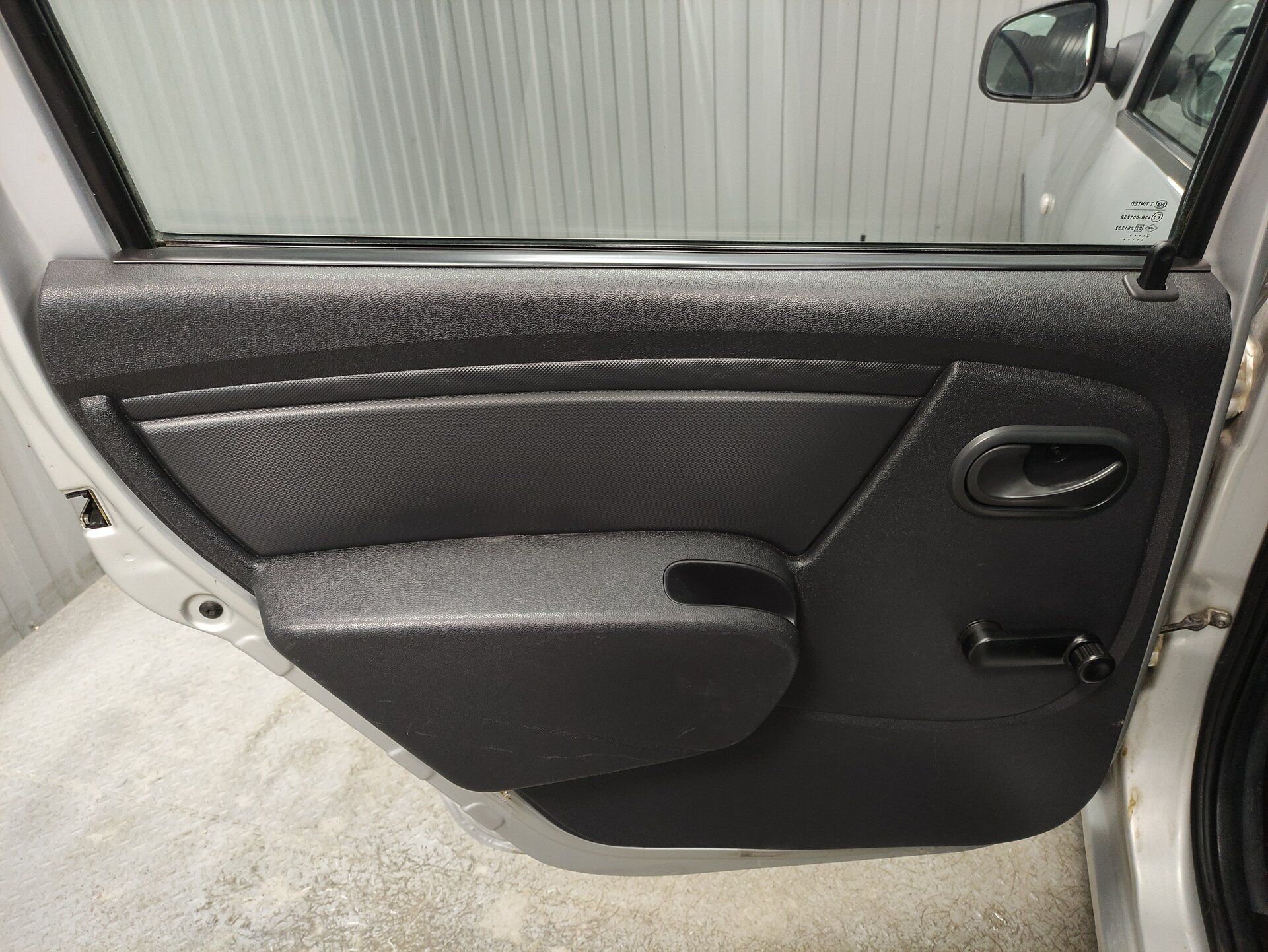 Renault Logan, I Рестайлинг 2012