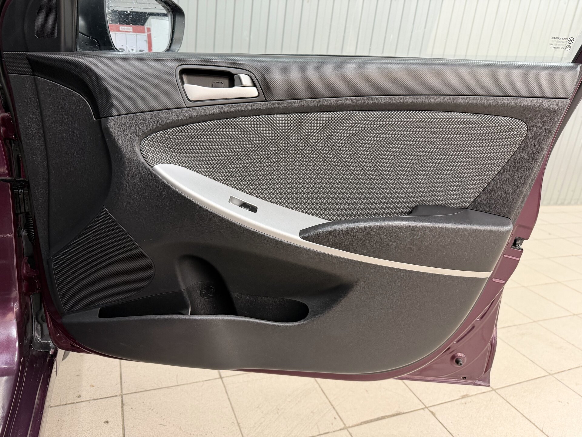 Hyundai Solaris, I 2011