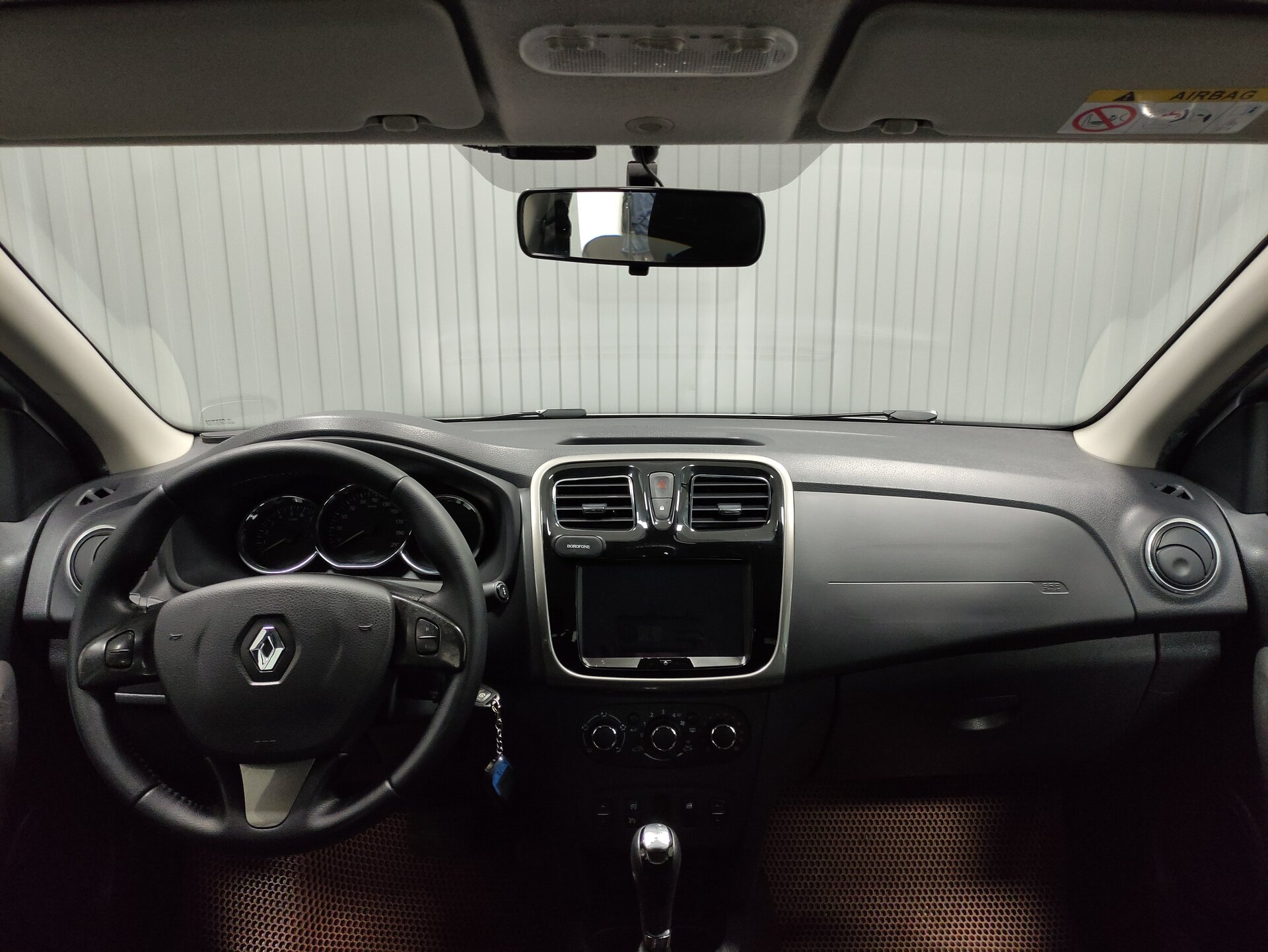 Renault Logan, II 2017