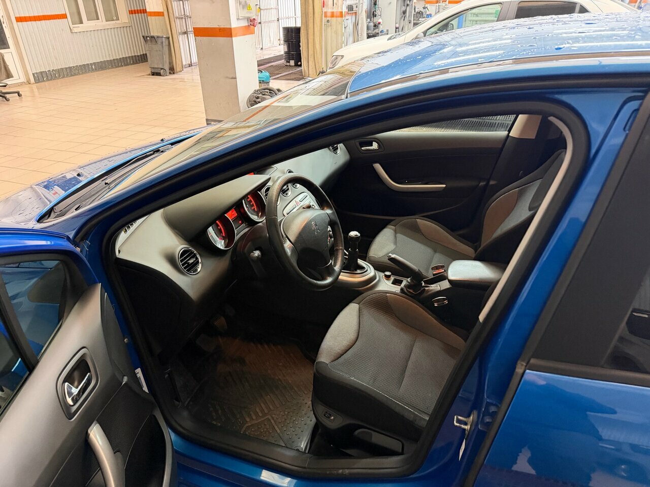 Peugeot 308, I 2008