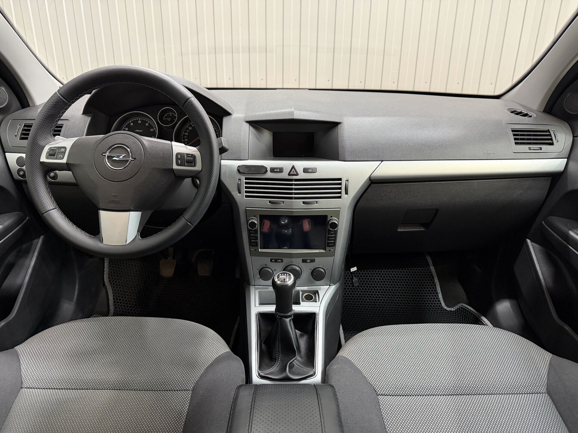 Opel Astra, H Рестайлинг 2012