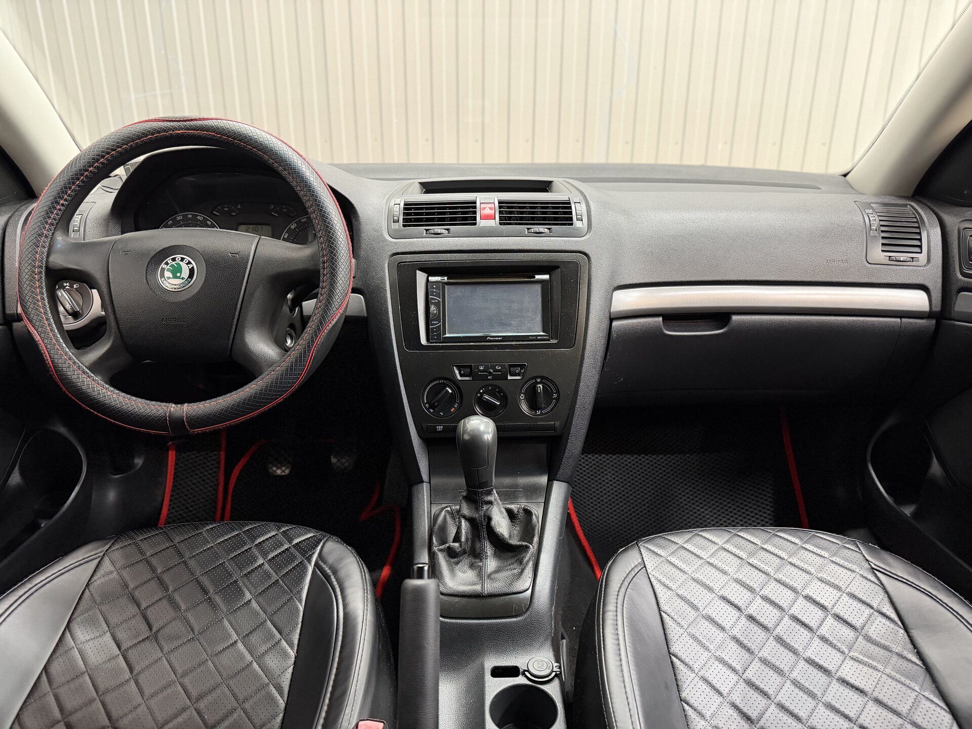 Skoda Octavia, II (A5) 2006 Skoda Octavia, II (A5) 2006