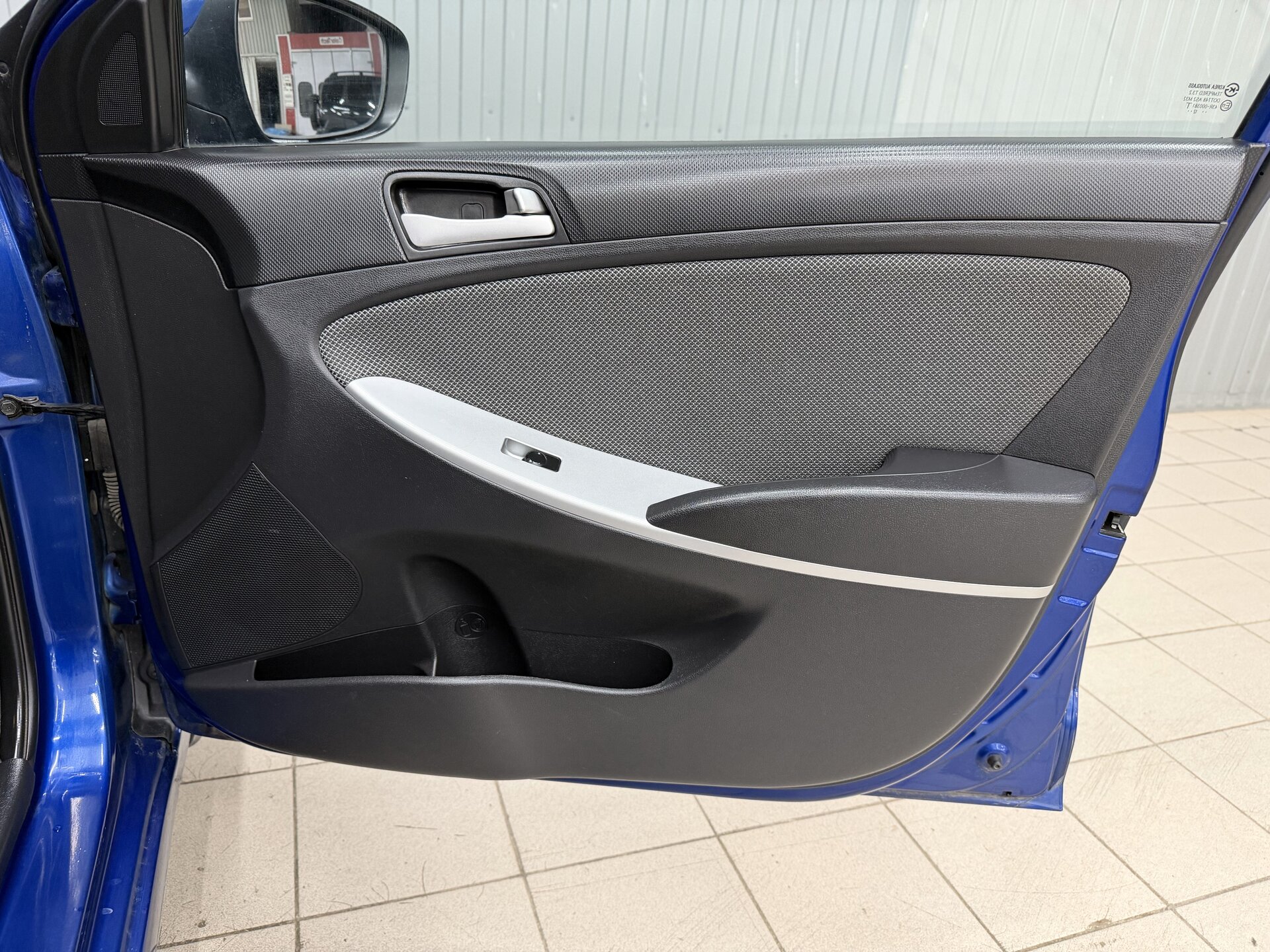 Hyundai Solaris, I 2012
