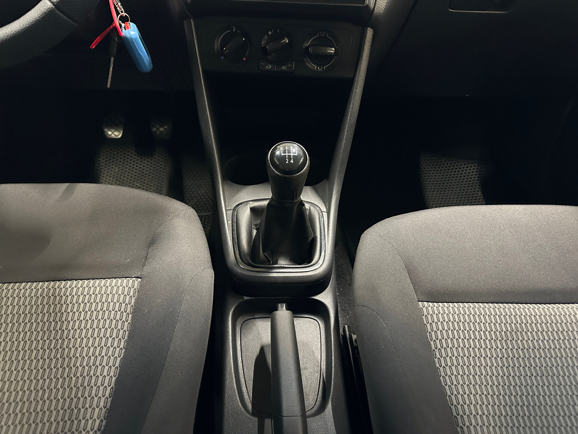 Volkswagen Polo, V 2012 Volkswagen Polo, V 2012