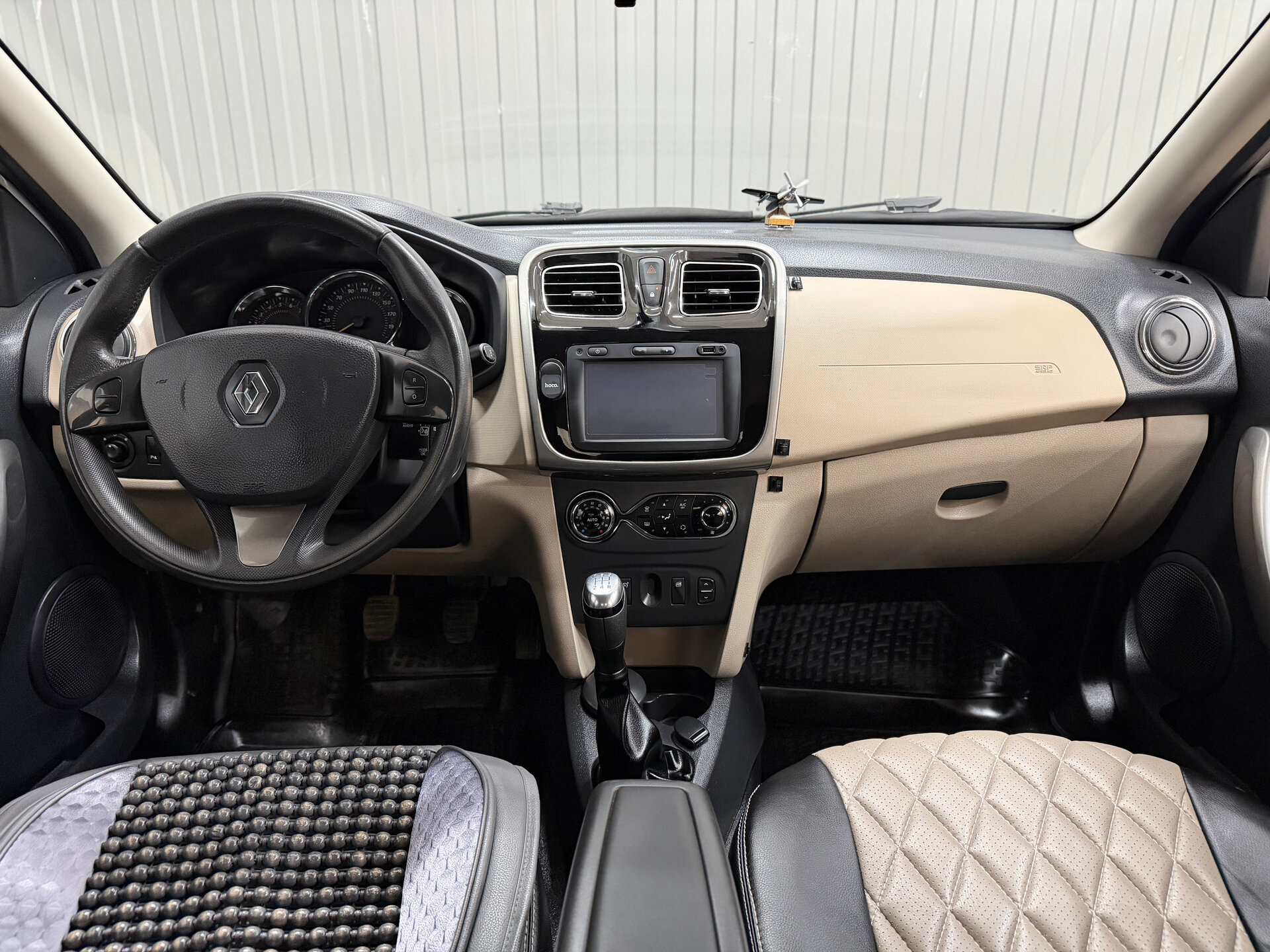 Renault Logan, II 2016