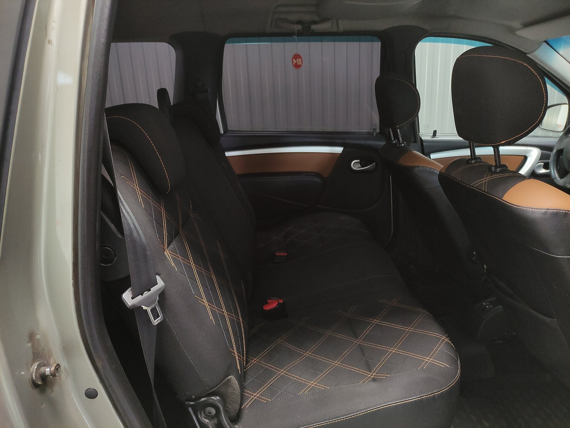 Lada (ВАЗ) Largus, I 2015