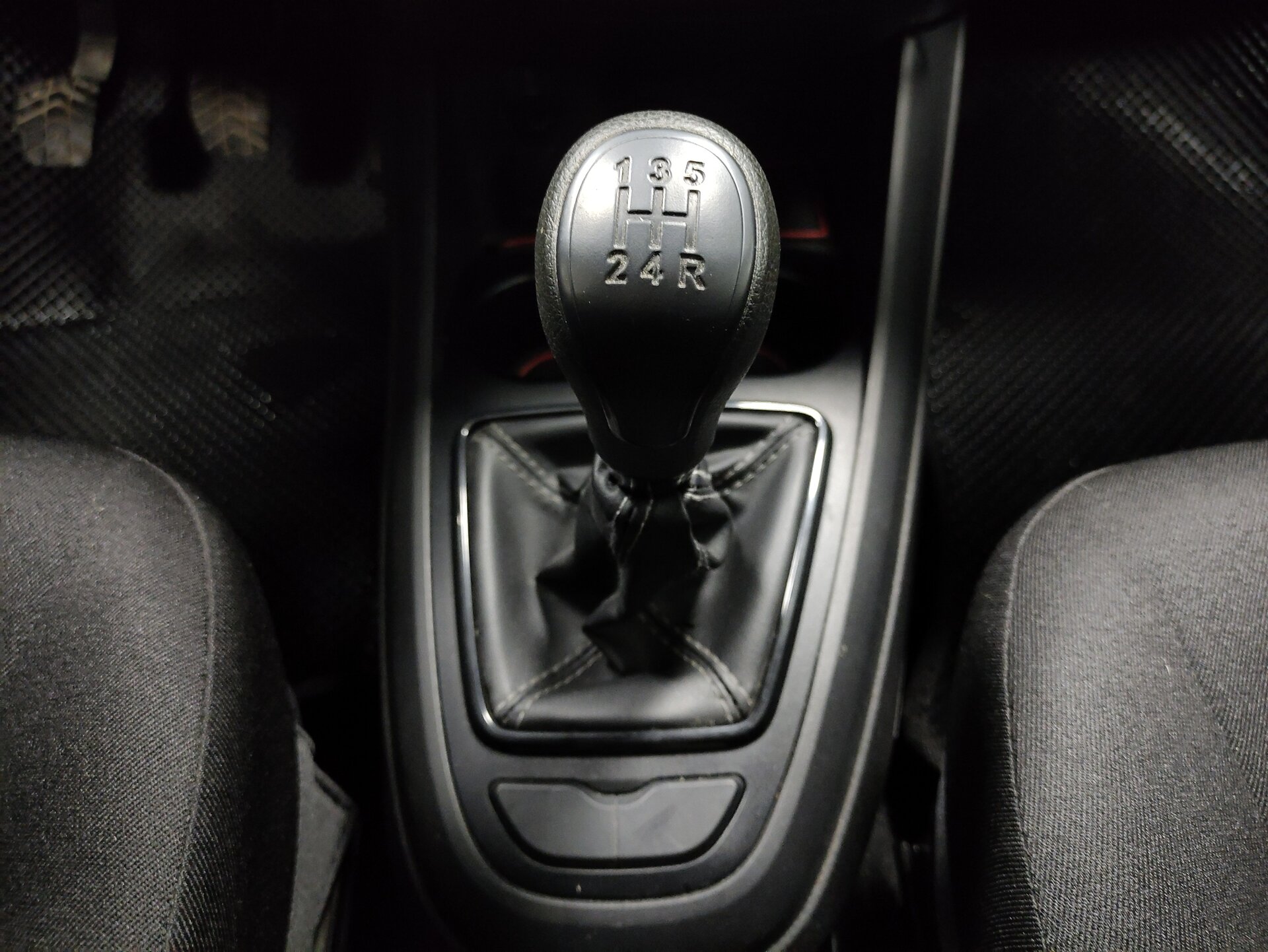 Lada (ВАЗ) Vesta, I 2022