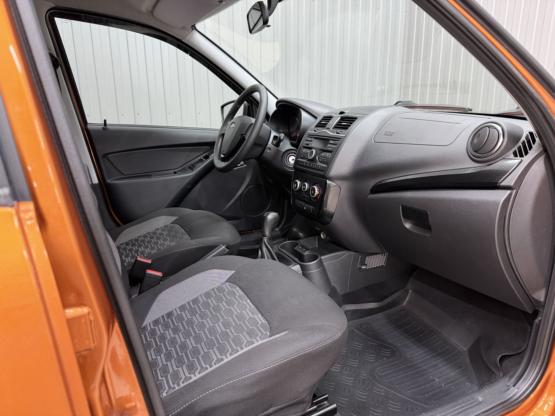 Lada (ВАЗ) Granta, I Рестайлинг 2019 Lada (ВАЗ) Granta, I Рестайлинг 2019
