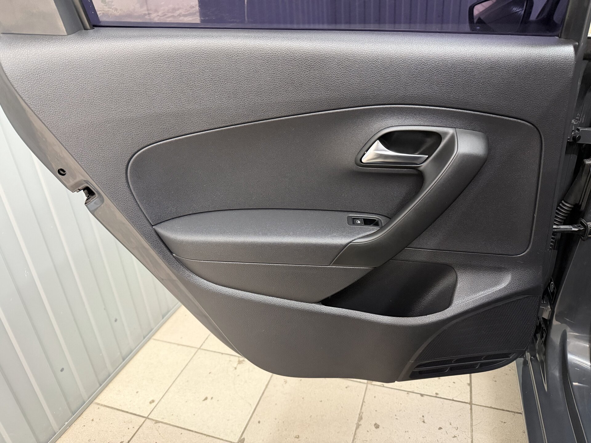 Volkswagen Polo, V 2012 Volkswagen Polo, V 2012