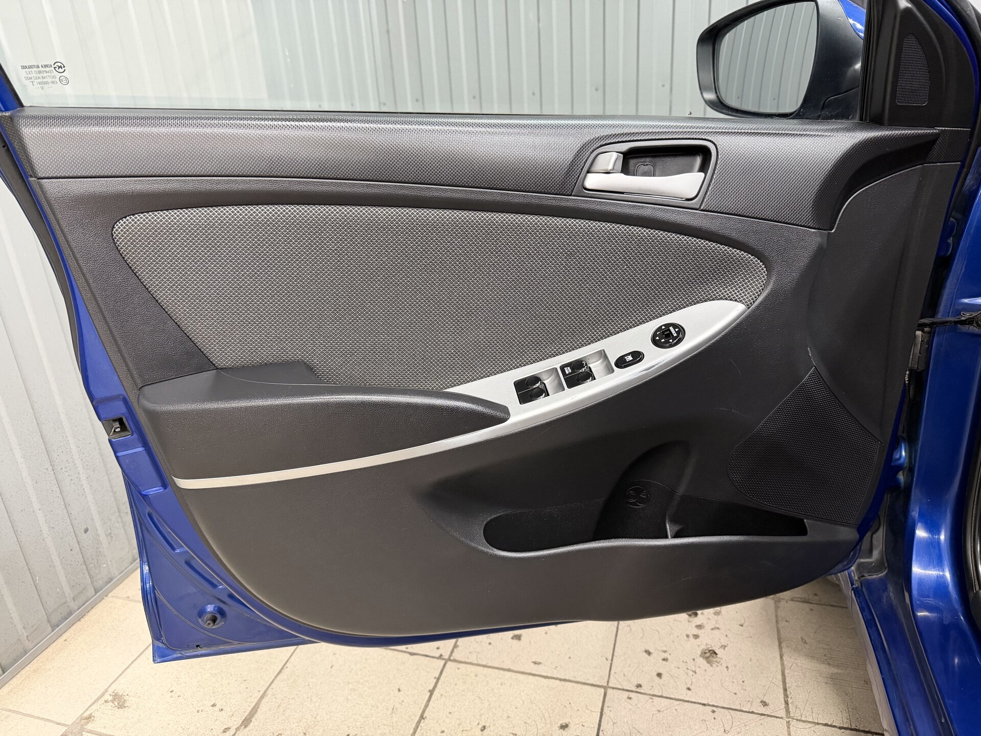 Hyundai Solaris, I 2012