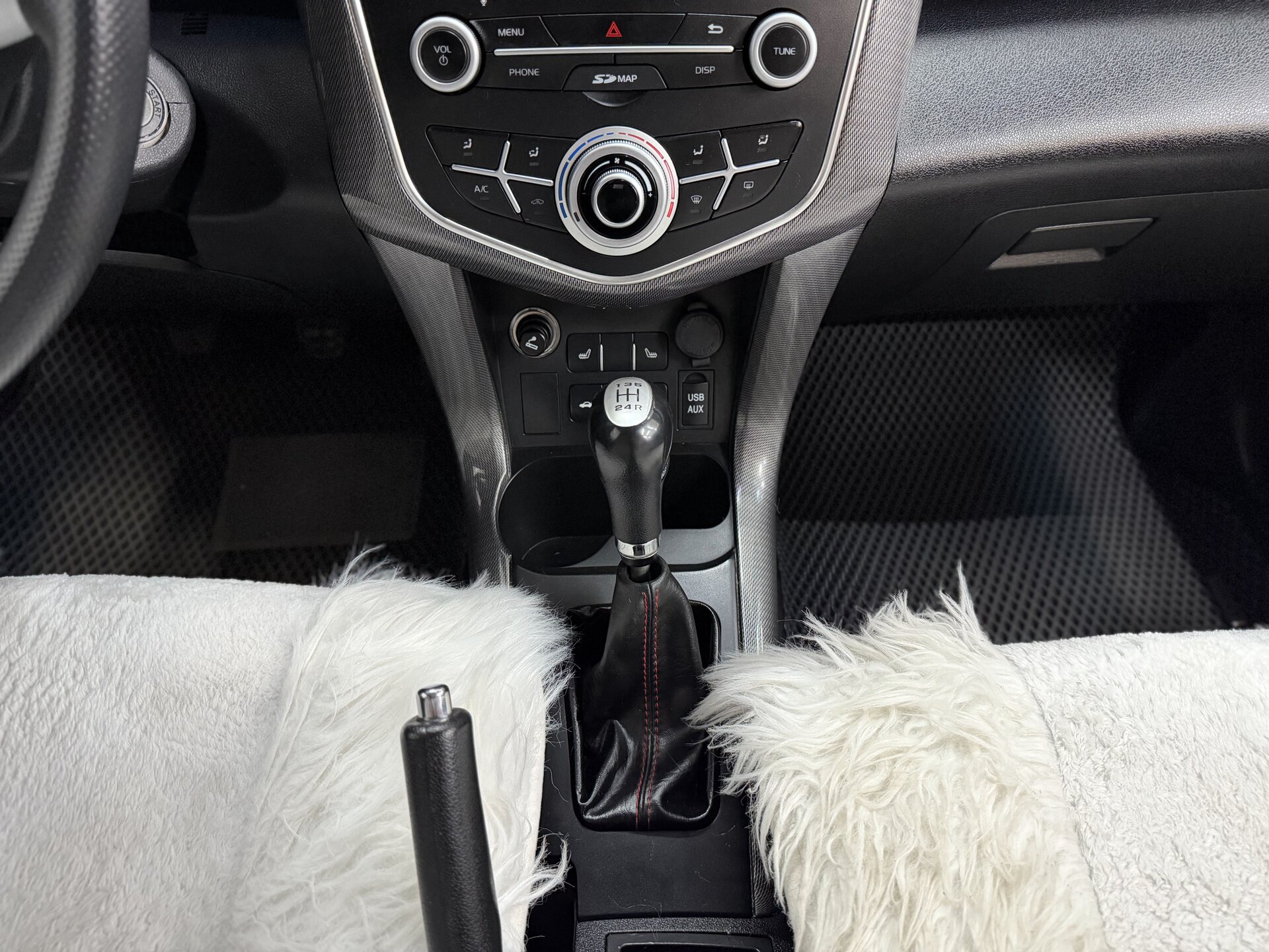 Lifan X60, I Рестайлинг 2 2017 Lifan X60, I Рестайлинг 2 2017